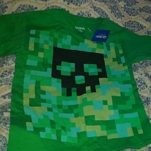 *SOLD* Minecraft T Shirt Green
